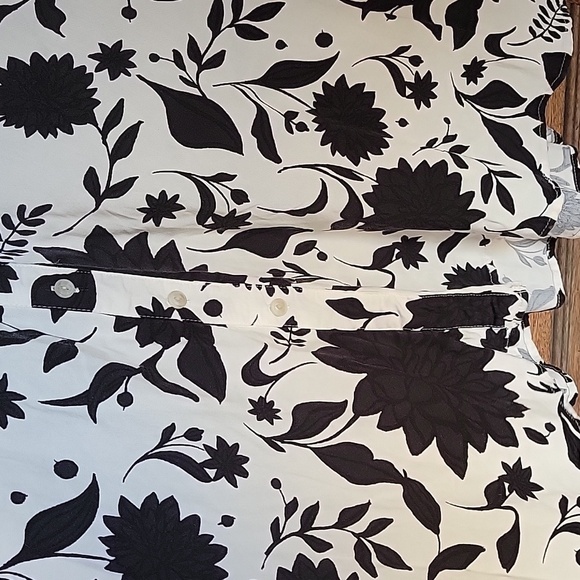 Floral Black and White Women's Dress - Picture 6 of 11